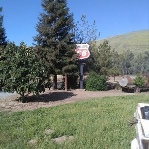 Meet your Posher, Manuel